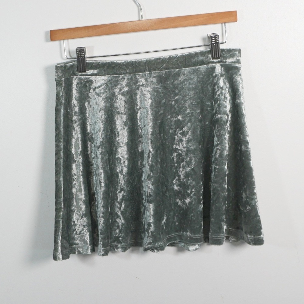 Forever 21 Skater Skirt Womens Medium Sage Green Crushed Velvet Mini Y2K Grunge